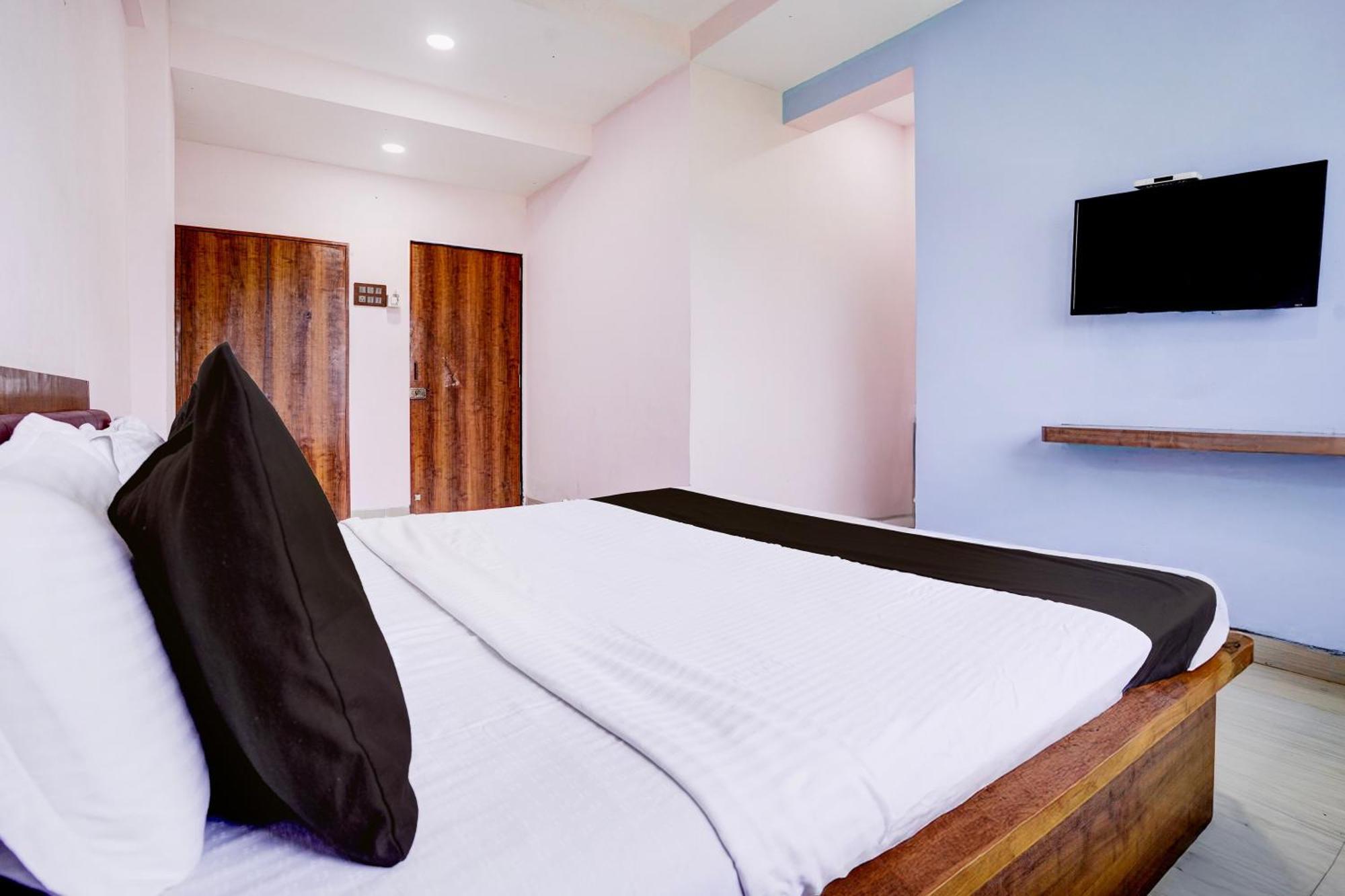 Hotel O Alibag Near Revadanda Beach Kültér fotó