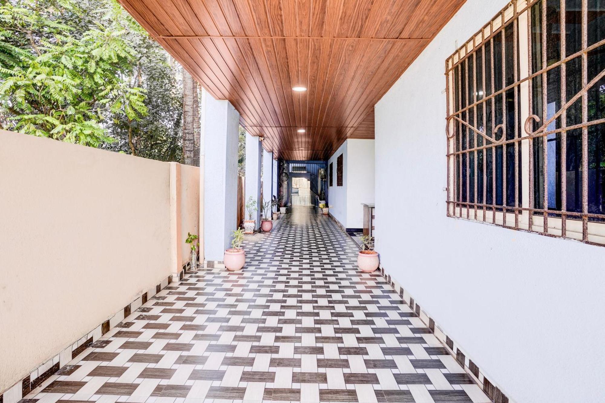 Hotel O Alibag Near Revadanda Beach Kültér fotó